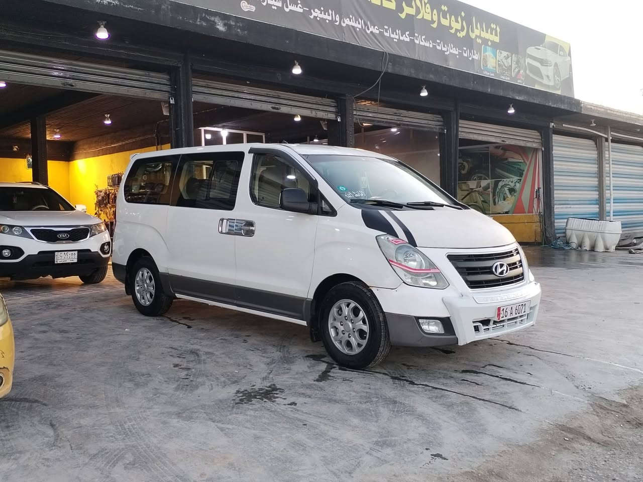 السلام عليكم ستاركس مفتوح موديل ٢٠١١ للبيع بيه جاملغ خلفي وباب سلايت مصبوغ ملاونين الجاملغ كير مكينه حداديه خير من الله رقم قادسيه انكليزي سنويه لل ٢٨ مكاني بابل حله للاستفسار الاتصال على الرقم ***********
