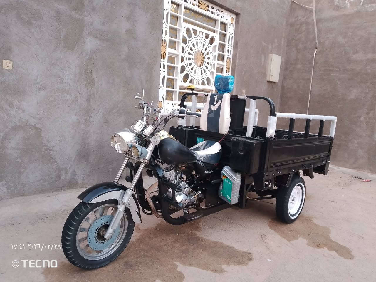 لبيع موديل 2013 ستوته وراق أصولي بسمي وكيله حيدر جبرين مكينه جديده
اكسن جديد تايرات 3 جدد دمام اصلي نجوم ستوته مكفولة من خياس وضربه وكلشي دوشمه كشنات جدد سعره 1450 قفل مال متوازي ستوته نضيفه كهربائيات كله شغاله 
*********** مكان ال ابو حداري
