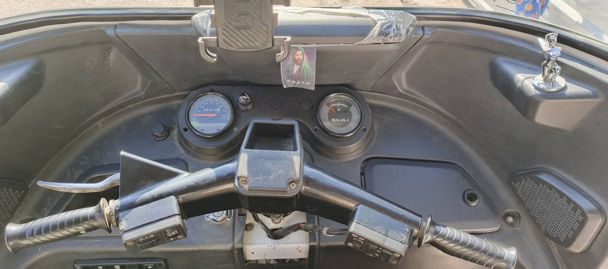 عليكم ورحمه الله وبركاته تكتك للبيع موديل 22شهر11 تكتك خير من الله مكينه مكفوله الكشر شوفت عينك نضيف بي كم ملاحضه بيه ضربه بل تكمه  مكاني بغداد البياع  رايده ب8ونص وبيه مجال


**إذا كنت صاحب هذا الإعلان وتريد حذفه لأي سبب، رجاءا أرسل رسالة إلى الدعم الفني**