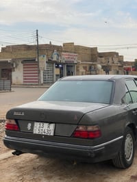 مارسدس بيبي دب  محور بطه مديل 1992صبغ جماليه  تبريد ثلج فتحه جام كهربا...