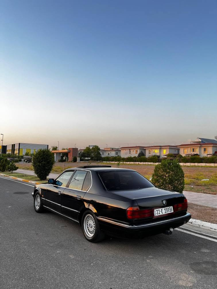 bmw 740iA 1992  v8
(گـــــۆڕینــــەوە و فرۆشـــــتن)
 بیپێم  ۷٤۰ مۆدیل ۱۹۹۲  بێ دەعموو لێدراو
 سلاید
 توماتیک
 چوار جام کارەبایی
 ئاوێنە کارەبایی
 گوشن جلد
ویل حەسیر
 پیش گەورە
 هەموو شتی لەسەر بلادیە
گێروو مکینە و سەرفو بوخار بەشەرت
 سەنەوی هەزە فحس هەمووی نوێیە
تحویل خڕامە بەشەرت
 سعری 73 و مجال  ۳ ورەقەش خەرامەی لەسەرە أربيل, العراق


**إذا كنت صاحب هذا الإعلان وتريد حذفه لأي سبب، رجاءا أرسل رسالة إلى الدعم الفني**