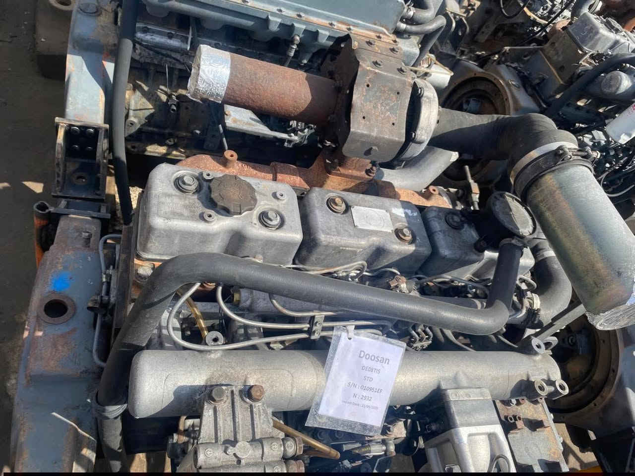 السلام عليكم متوفر مكاين انواع المكاين للبيع ***********
