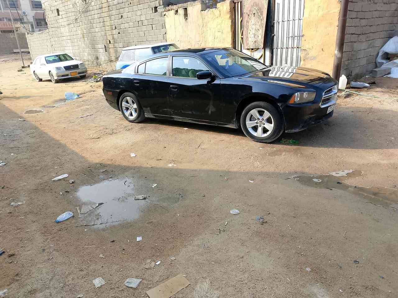 سلام عليكم جارجر 14ادوات كص جنطة خليجي مكينة 3600 محرك وكير و حدادية كفالة تخم تاير عنوان بصرة سعر 58$رقم شمالي متومة رقم وسنوية***********0
