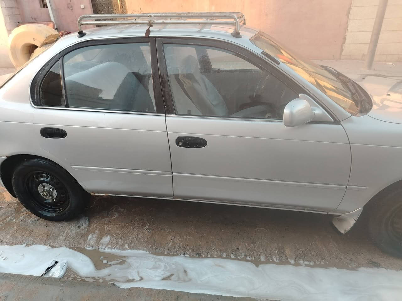 كورلا موديل ٩٤ سيارة مصبوغة عام رقمها بغداد مشروع وطني راعيها موجود بالزبير يريد تحويل محرك كير خير من الله تبريد واكف يرادلة كمبريسر منظمومة ما بيها شي للتواصل ***********
