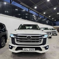 🚙🔥 Toyota Land Cruiser. (2024)  القوة والهيبة بأسطورة الطرق 👑💪  ✔️ فئة...