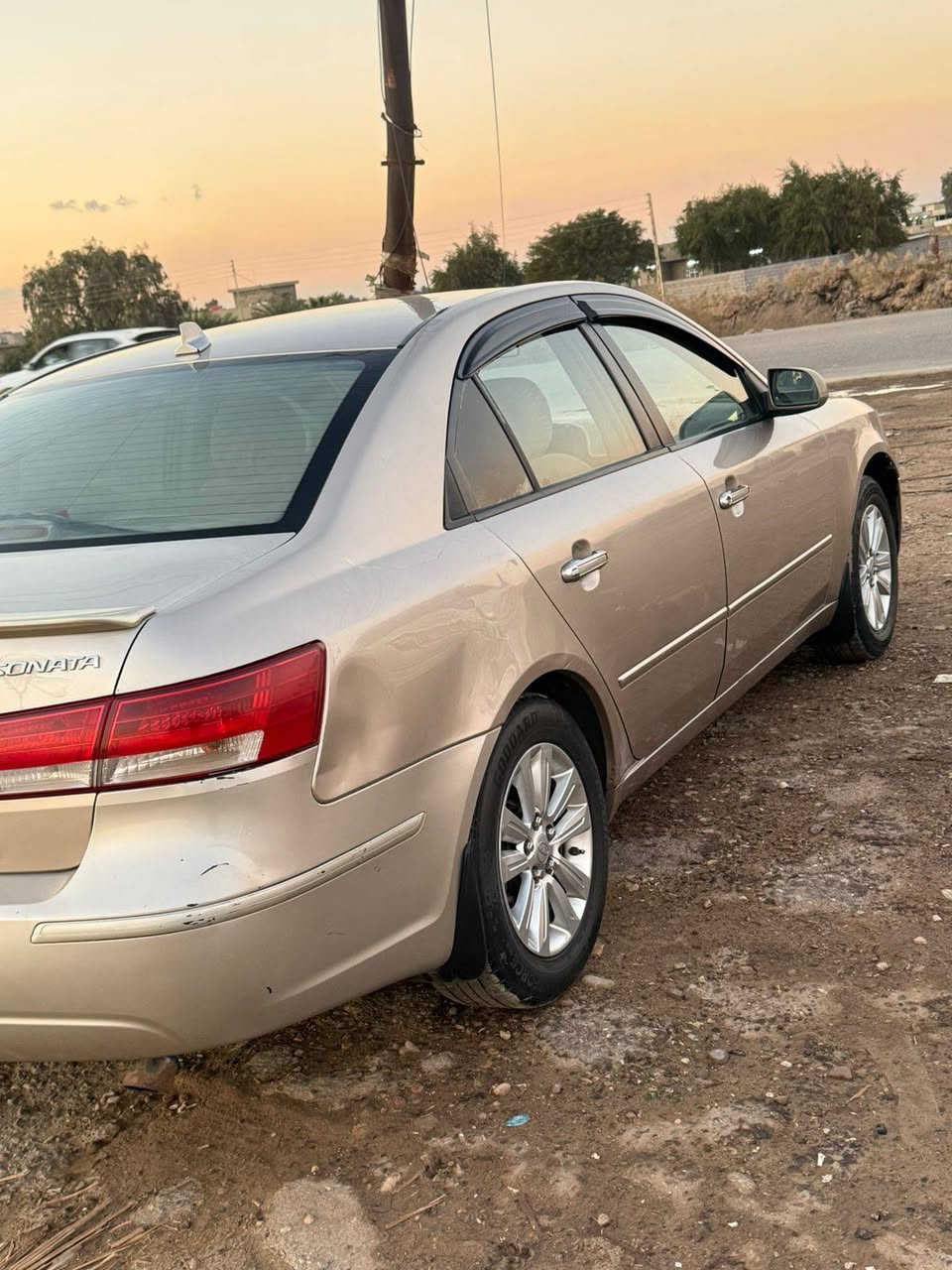 سلام عليكم ورحمه الله سوناتا للبيع موديل 8خليجي مكينه 2400 كير محرك تبريد تدفئة السياره جاهزة 
رقم ربيل دولي تحويل مباشر تخم تأير حداديه جاهزه
كهربائيات كله شغاله 
بيه صبغ بإمكانات ابيعلك حزام ربع قطع  
السياره ستخدام بيت السنويه لل29
مكان السياره بغداد 
اتصال ع***********
