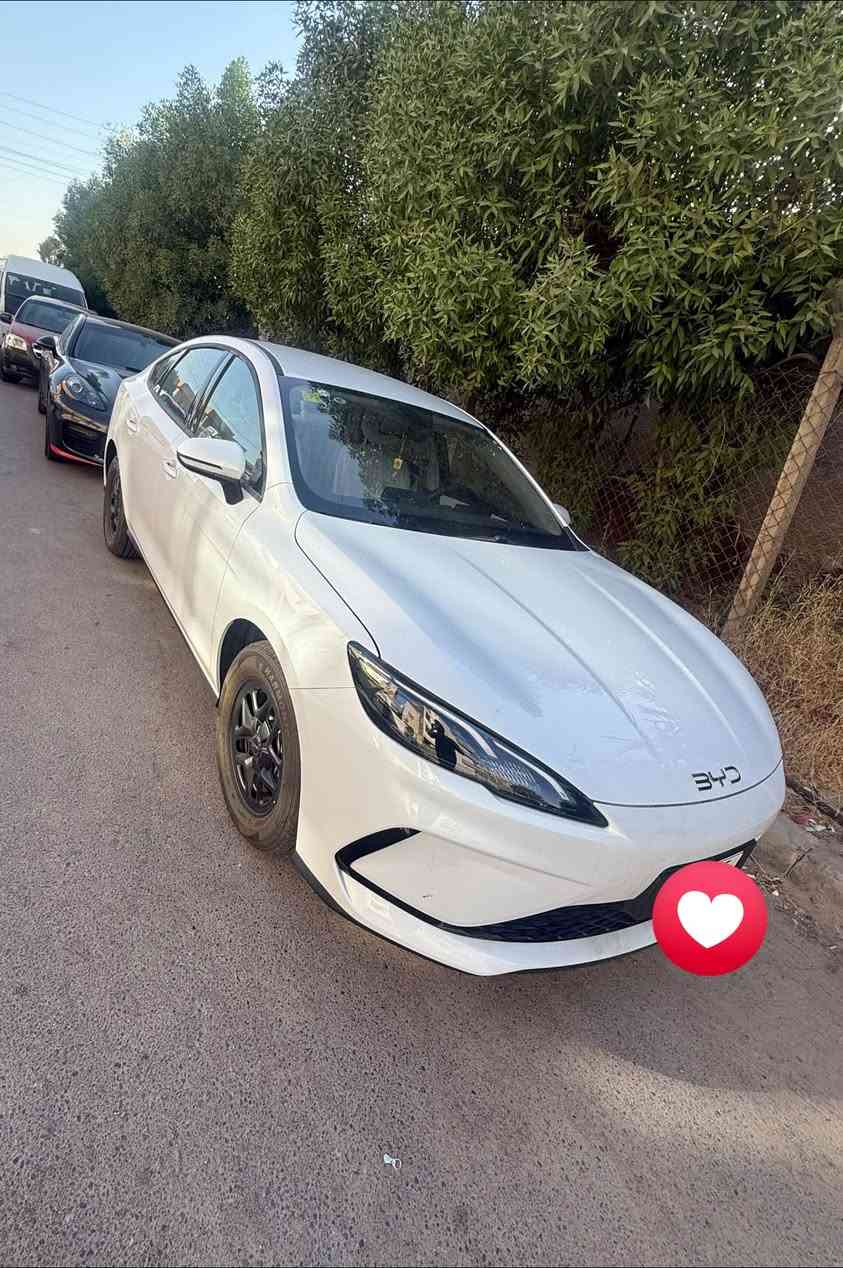 السلام عليكم للبيع
سيل 5 زيرو مرقم بغداد وكامل تحويل ثاني يوم 
اغراضها كامله 

السعر 20،250  وبي مجال بسيط 

للاستفسار الاتصال على الرقم متوفر في واتساب ايضاً 
***********
