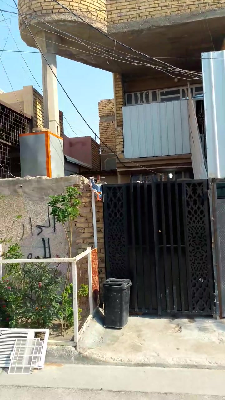 سلام عليكم بيت لبيع 100متر طابقين البيت سعر 55وبي مجال رقم الهاتف ***********
