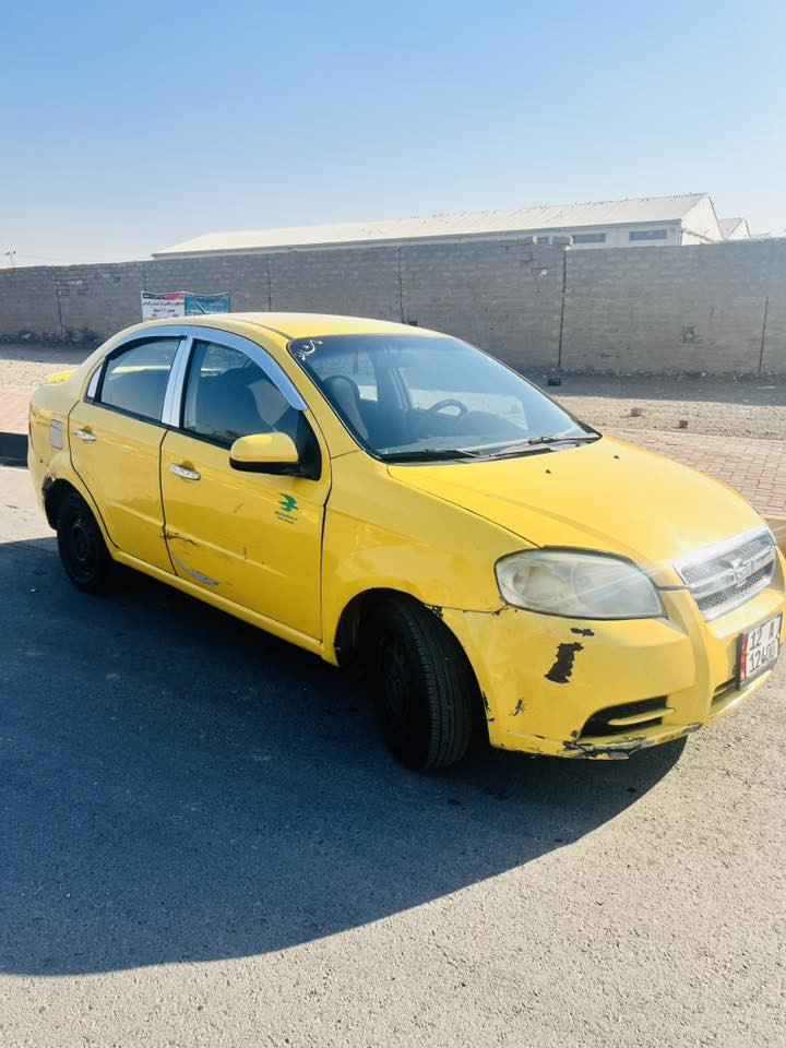 افيو للبيع موديل 2008صاحبه الشرعي اني سياره بلا ضرر بيه كاربون بانزين رقم نينوى السياره بس مال رزق كير مكينه شرط السعر 55بيه مجال التواصل عل واتساب ***********
