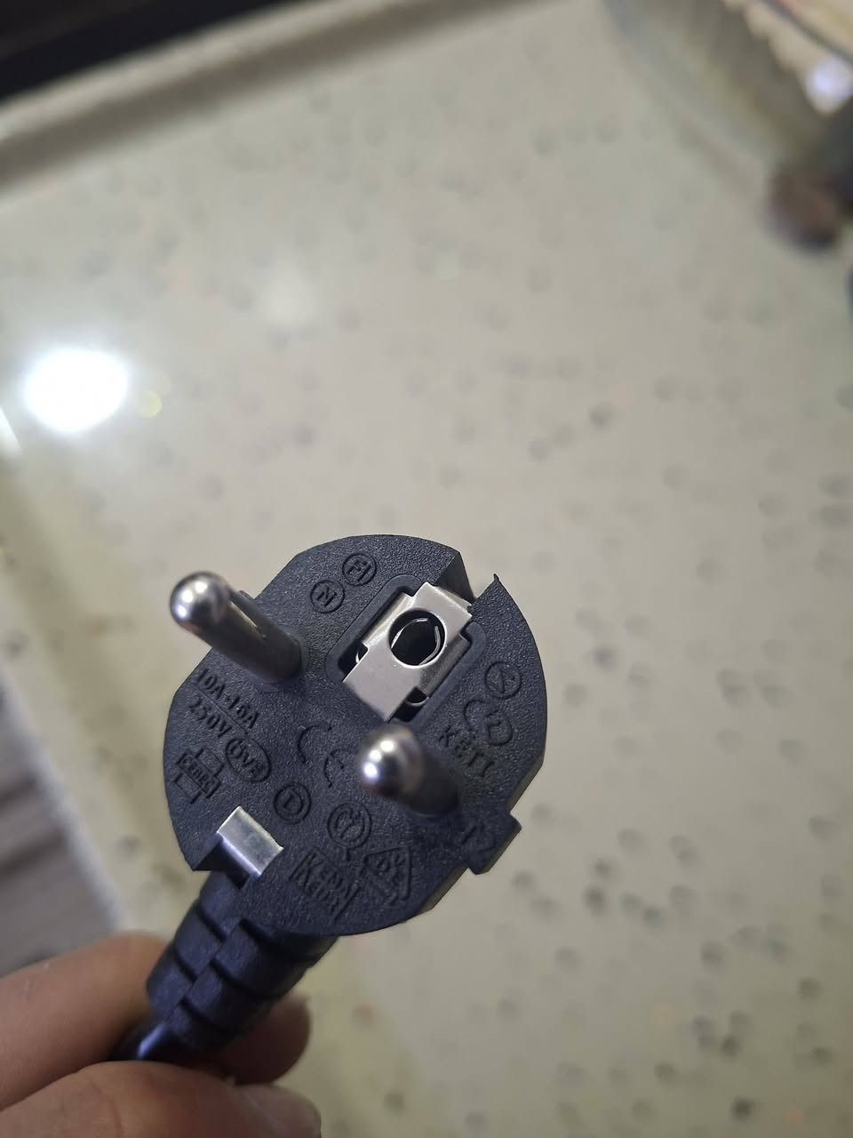 كيبل أصلي للبيع قيم واخذ


**إذا كنت صاحب هذا الإعلان وتريد حذفه لأي سبب، رجاءا أرسل رسالة إلى الدعم الفني**