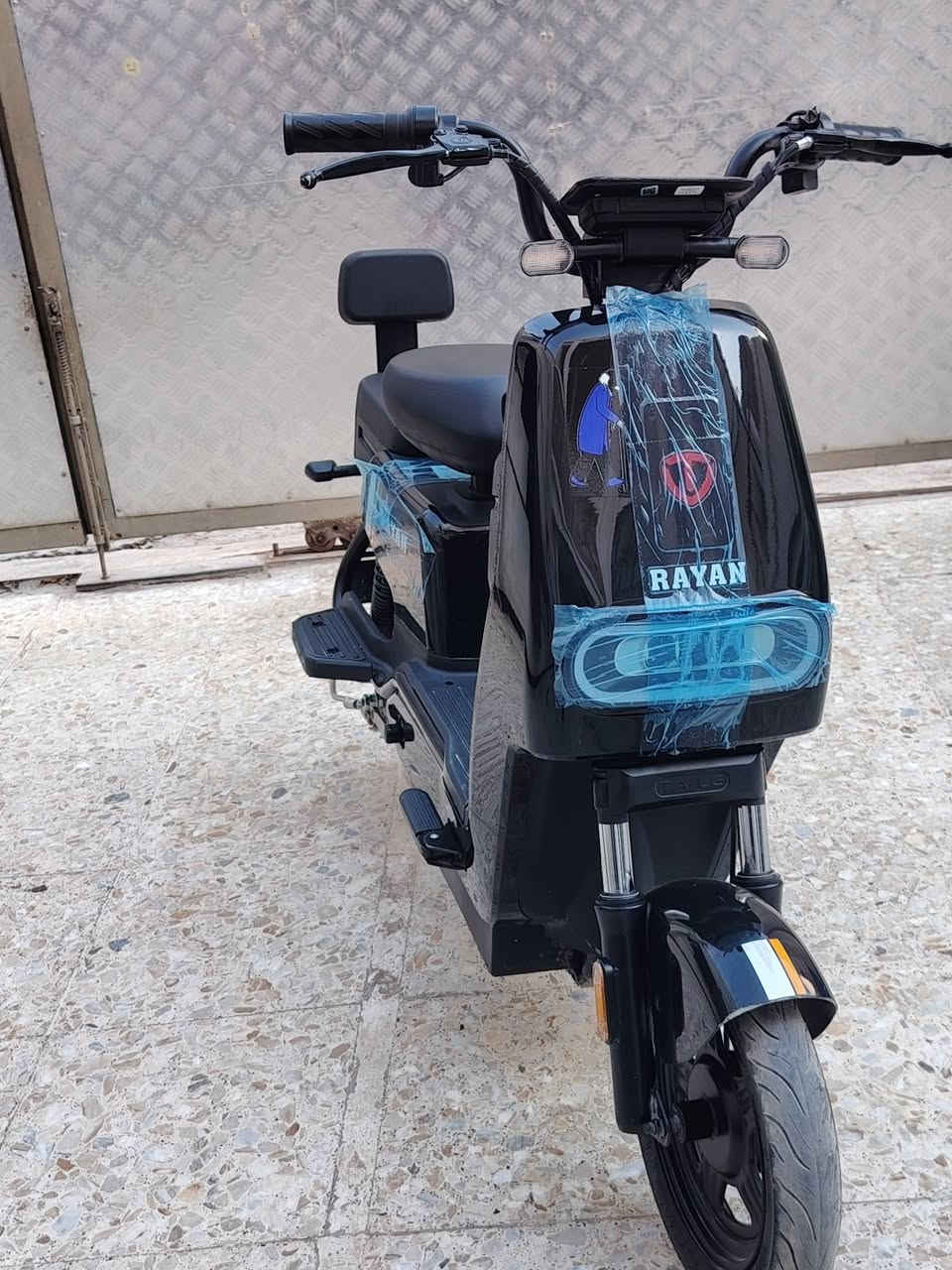 دراجه شحن البيع بعده جديد
***********
