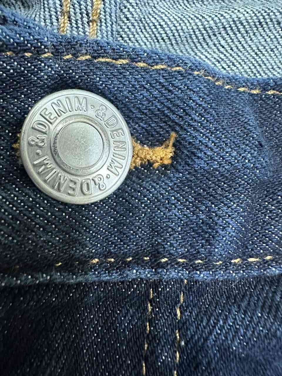 بنطرون  H&M 
قياس 36
الطول 107
الحجل 17
السعر 25


**إذا كنت صاحب هذا الإعلان وتريد حذفه لأي سبب، رجاءا أرسل رسالة إلى الدعم الفني**