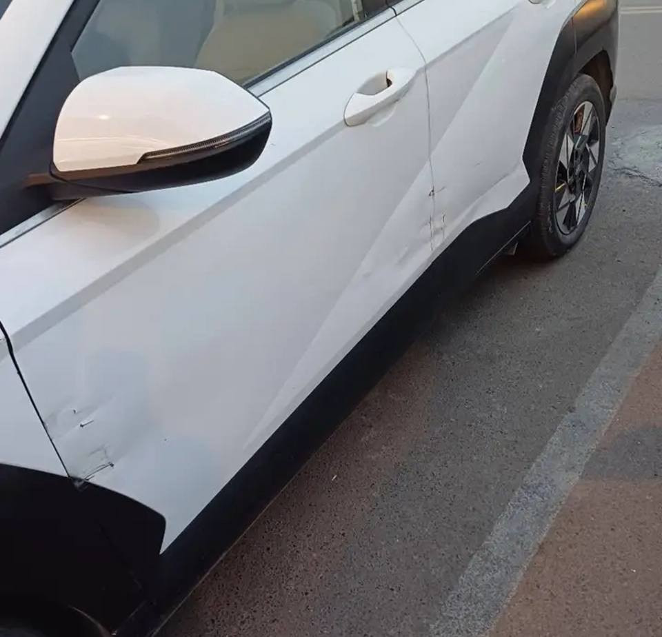 كامل مواصفات أعلى فئه حادث جاملغ الاماميه مبدل وطخه بلباب بدون دواخل ولا ايرباك رقم*********** ماشيه بغداد, العراق
