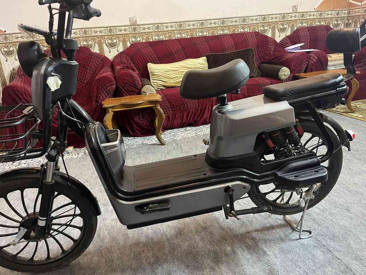 السلام عليكم دراجه شحن للبيع 
حجم 20 دراجه مابيهه أي نقص 
صارلي 4 اشهر من خذتهه 
مكاني بغداد ابو غريب 
السعر 300 وبيهه مجال


**إذا كنت صاحب هذا الإعلان وتريد حذفه لأي سبب، رجاءا أرسل رسالة إلى الدعم الفني**