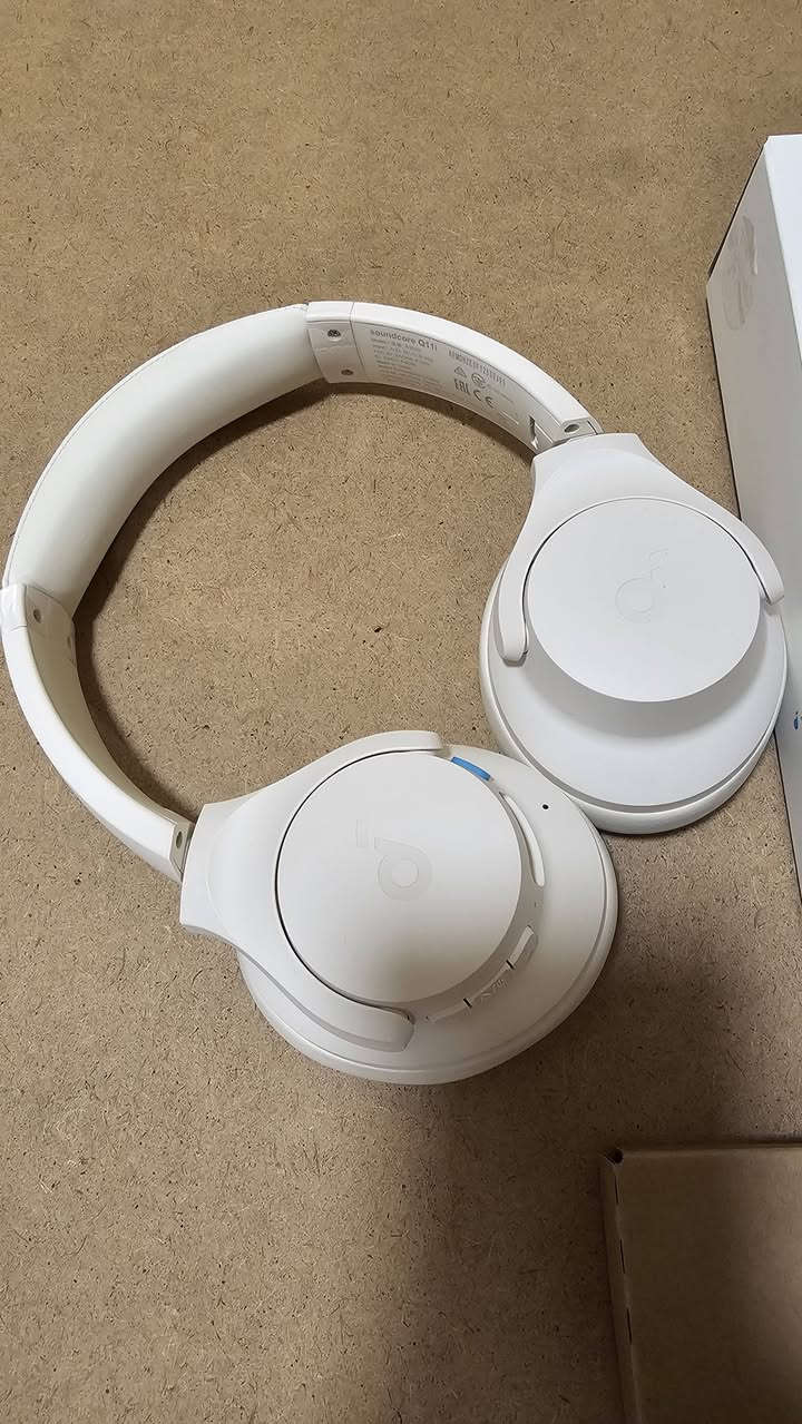 للبيع اوبن بوكس فقط اخت الجديده ميحتاج اشرح... ٤٥ الف قفل


**إذا كنت صاحب هذا الإعلان وتريد حذفه لأي سبب، رجاءا أرسل رسالة إلى الدعم الفني**