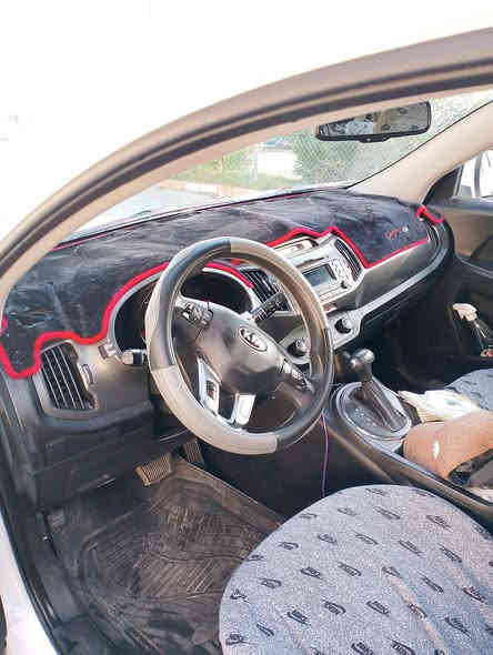 سبورتج 2014
محرك 2000
سعر 137$ 
بيها قطعتين 
محرك مفتوح كازكيت 
بيها مجال 
***********
رقم سليمانيه
