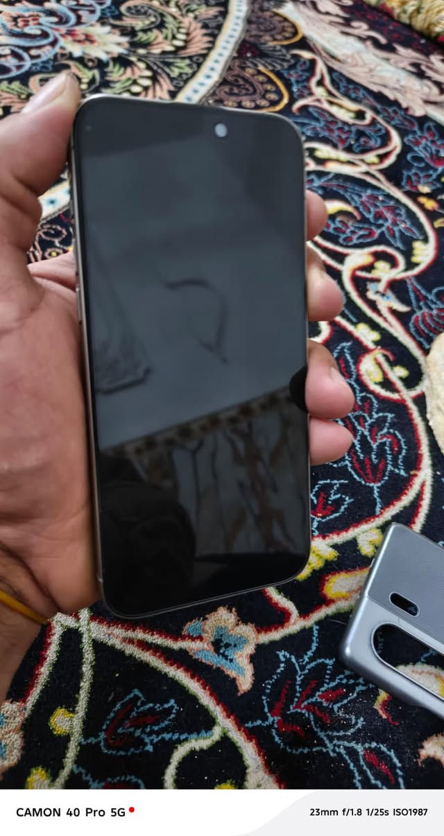 آيفون 15برو ماكس ٢٥٦بطاريه 90 ماستر AAA مبدل شاشه نوعيه كلش زينه كارتون موجوده مستعجل ب ٧٥٠وبي مجال اتصل ***********
