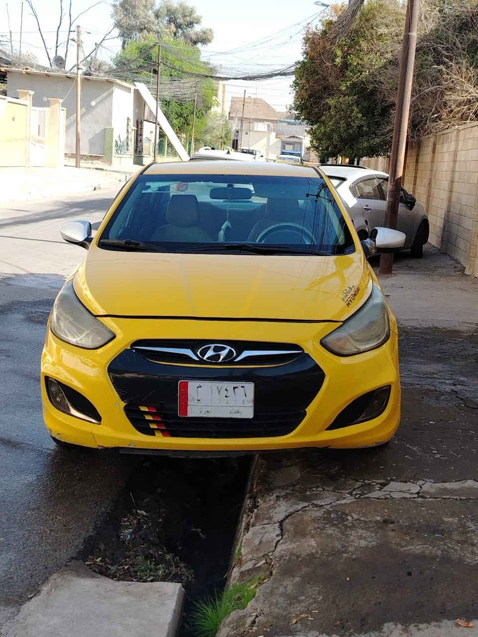 السلام عليكم
للبيع اكسنت 2013
بدون ضرر 
كير مكينه كفاله عامه 
1600
تخم تاير جديد
صدر امامي خلفي جديد 
تبريد ❄️ 
السياره جاهزه من كلشي 
مكانها موصل 
للاستفسار 
سنوية جديده تريد تحويل تريد وكاله 
الاتصال على الرقم ***********

