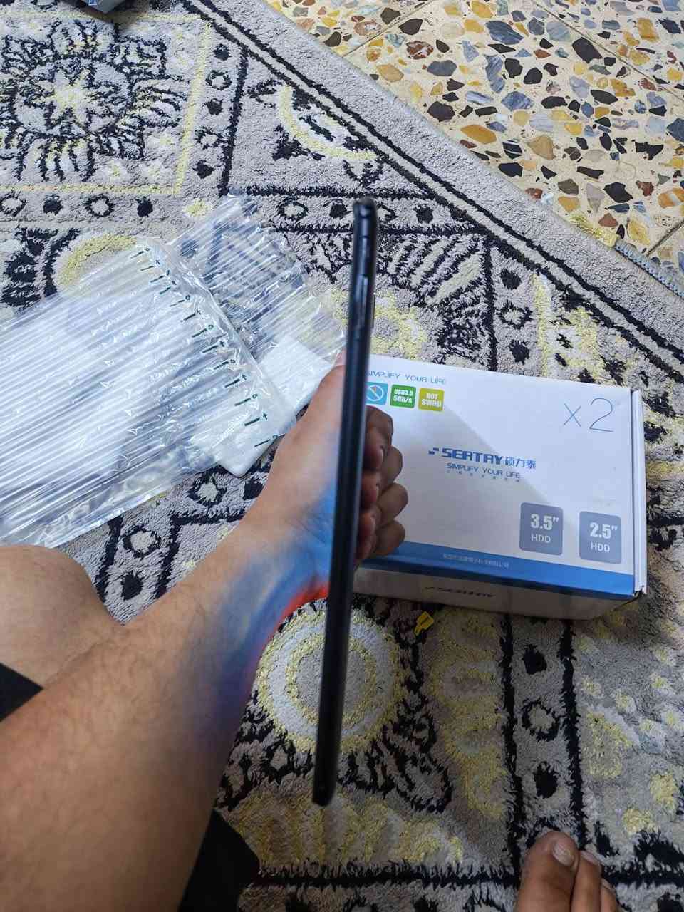 ايباد بهذا الشكل
حجم الشاشة 10.0
ذاكرة 128
شيغل ببجي 90 فريم الضرر مالته مثل ما موضح 
يصير ألعاب أو دراسة 
المس مالته شغال مابي أي شي كل تفاصيله واضحه بالصور كامرة شغاله شحن شغال 
سعره 80 ألف 
متوفر توصيل لكل العراق


**إذا كنت صاحب هذا الإعلان وتريد حذفه لأي سبب، رجاءا أرسل رسالة إلى الدعم الفني**