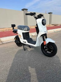 ار10 • ٢٠٢٥ • بطاريات ٢٨ أمبير