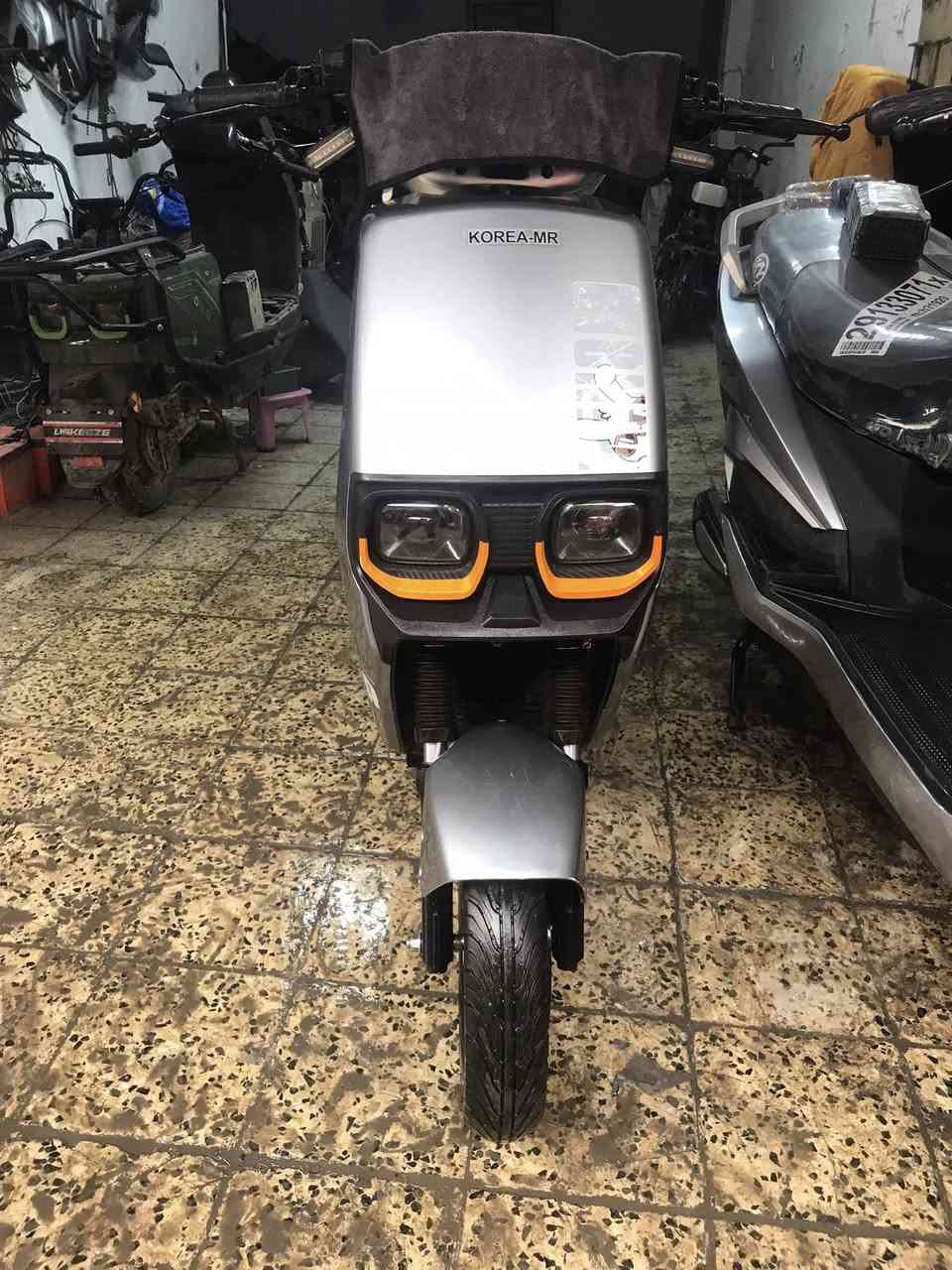 سلام عليكم مطور شحن للبيع مطور كلو شرط بطاريات جدد كبل يومين شديتهم سعرو ٤٥٠ وبي مجال توصل انتصال عل رقم ***********
