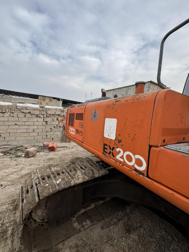 السلام عليكم 
فايف 
مديل 99 
رقم قادسيه
جاهزه شرط
عنوان نجف
***********
***********
