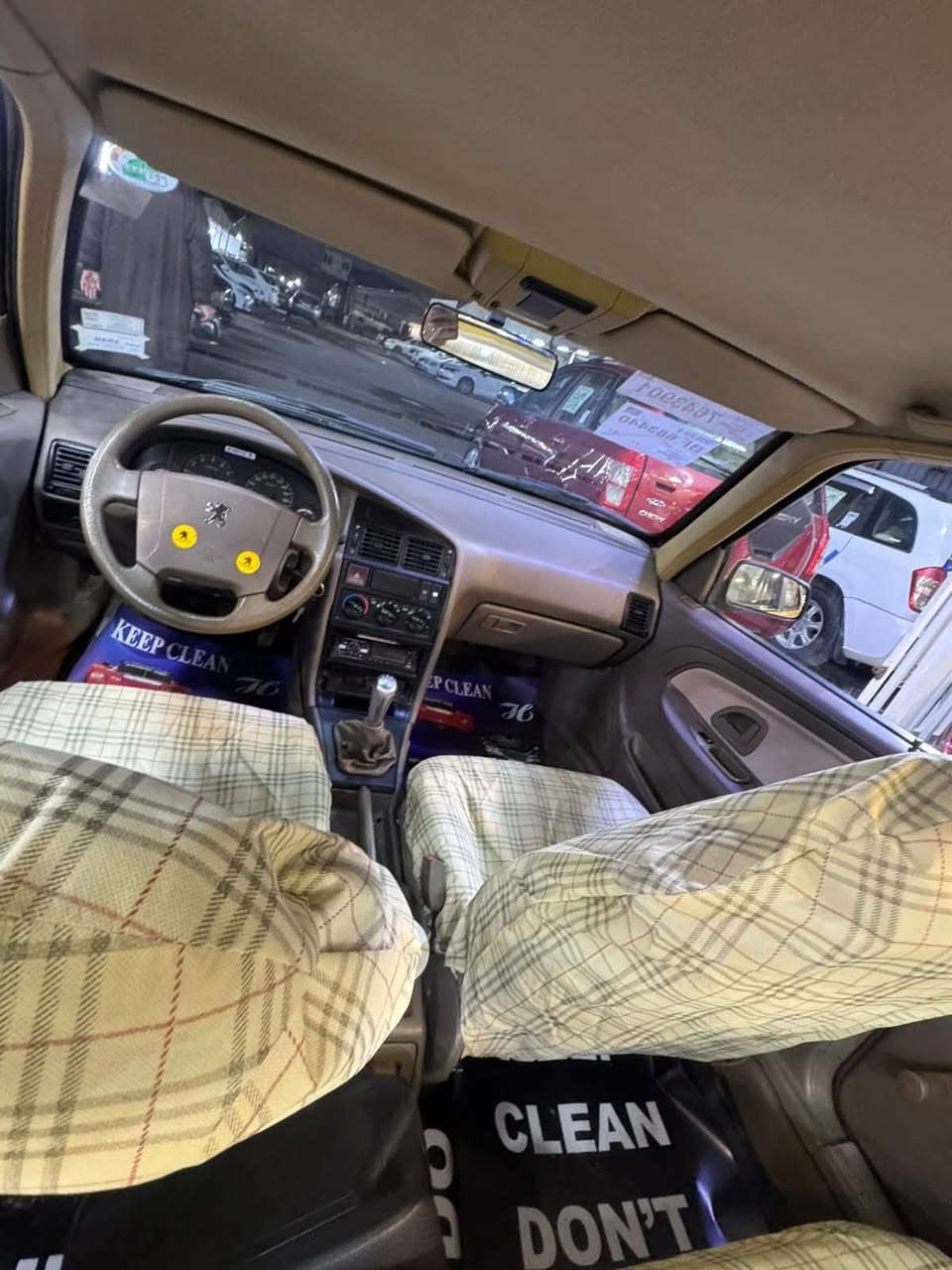 بيجو اكد موديل 2016 
رقم بغداد دولي شرط التحويل
ماشية 114 
مكينة وكير شرط 
تبريد + تدفئة شرط 
طخم تايرات جديد 
كهربائيات كلها بشرط كلشي شغال 
ادامه كامله قبل يومين 
1- حساس كرنك 
2-درايمشفتات 4 جدد
3-جبن + اذان 
4- ربل طبلة جديد 
5- طوبة قلايج 
6- قفل + بم باب النفر  اصلي 
7-فلاتر جدد
8- سويل كير جديد 
سياره حيل  حلوة واغراضها كلها متوفره و كلش رخيصة 
بيها ملاحظات بسيطة 
السعر 52
***********
***********
