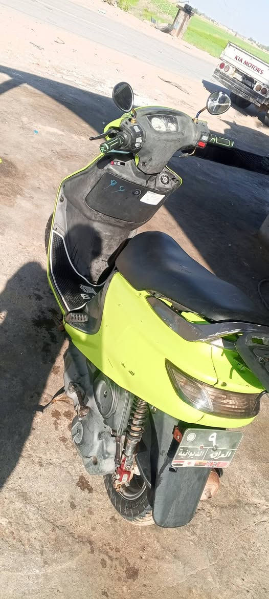 السلام عليكم
دراجه فراشه للبيع مستعجل

دراجه نظيفه 

دبلات شغاله 

عداد بانزين وعداد سرعه شغال 

تايرات جدد

تعلاوه دبل جديد

قايش جديد

دراجه نظيفه 

مكان مشخاب 

السعر 550 وبيها مجال


**إذا كنت صاحب هذا الإعلان وتريد حذفه لأي سبب، رجاءا أرسل رسالة إلى الدعم الفني**