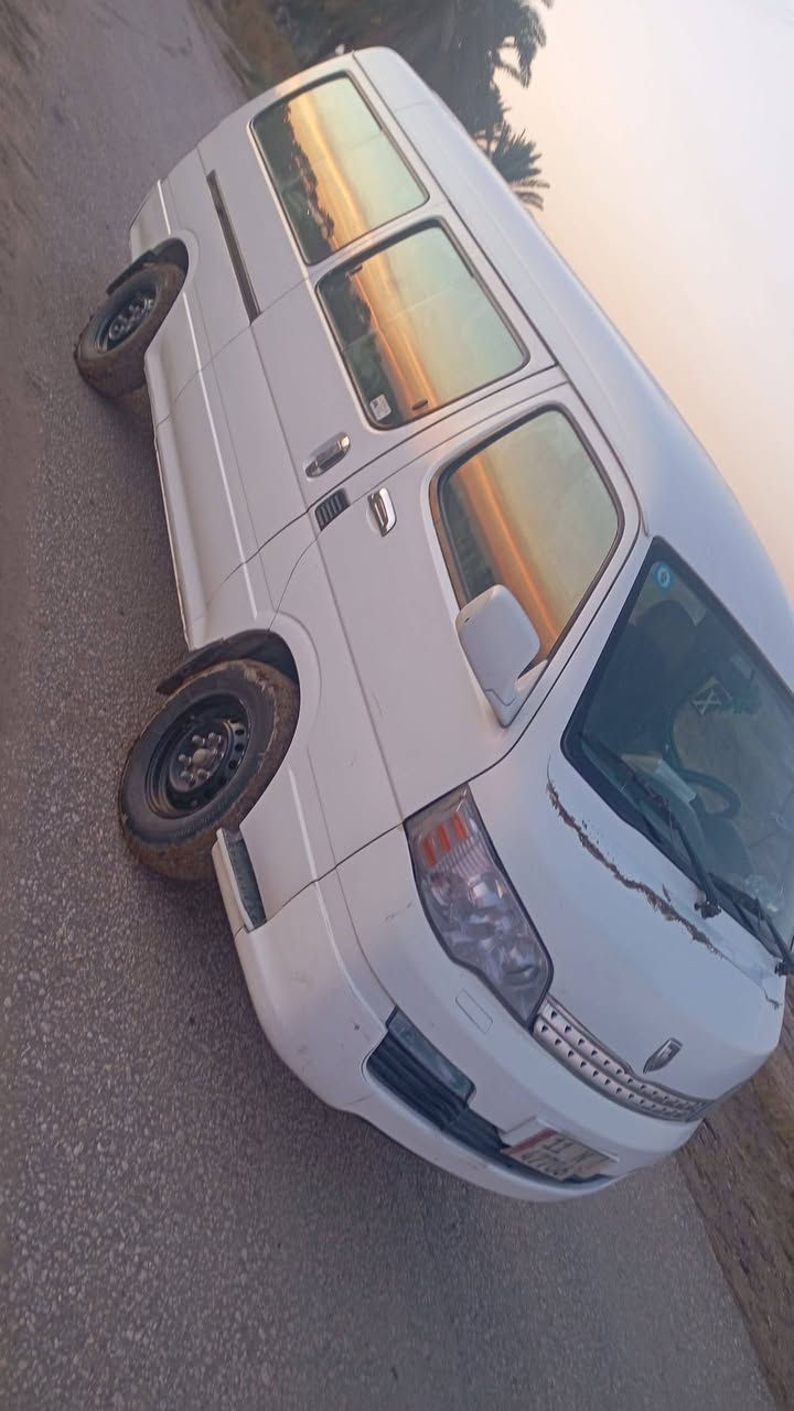 سلام عليكم جنبي اج وان للبيع موديل 2015 سيارة كفالة عامة كير محرك اكسل كلة جديد سيارة ما ناقصها شي مكان السيارة بابل محاويل مكلف بل نشر والسعر عل هاذة الرقم ***********
