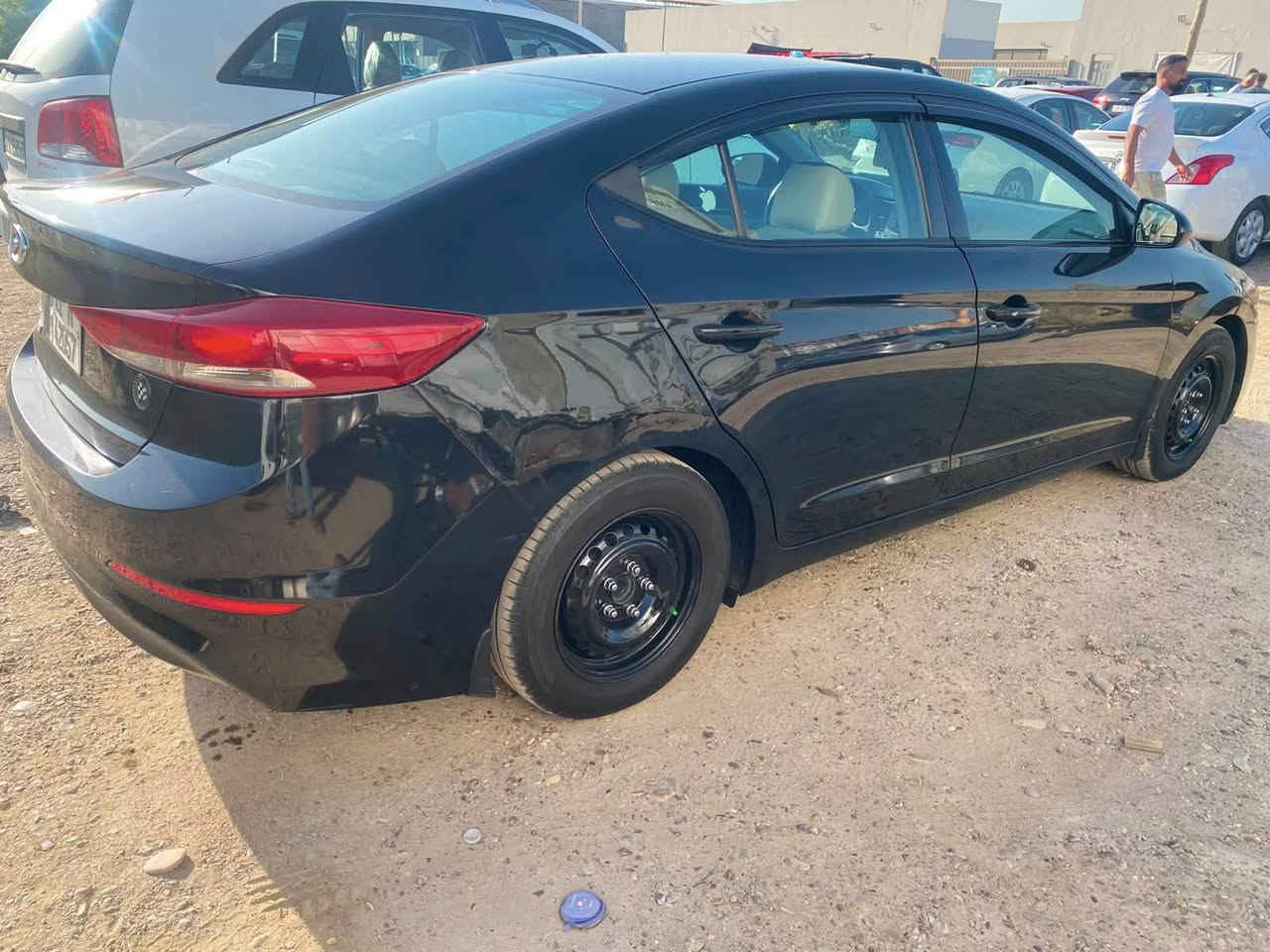 السلام عليكم النترا 2018  مواصفات se بيها تلاث قطع ماشيه 135 الف جاهزه من كل النواحي مكلف بالنشر باسم راعيها رقم *********** مكانها البياع السعر 120 وبيها مجال
