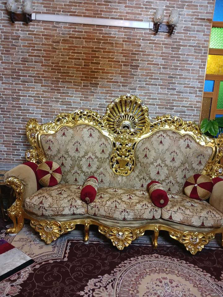 تخم زان مصري عشر مقاعد مع ميز وسط وطبلات اثنين الاتصال***********
