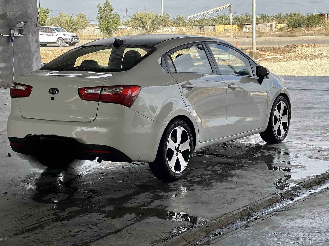 السلام عليكم ادوات ادوات كصة جنطه كيا ريو 2016 زيرو ماشيه 106 فقط فول فول واحد علئ واحد عده الفتحه بصمه تشغيل بصمت ابواب تحكم استيرن جهتين كروز سرعه نضام يكو مانع نزلاق كشنات جلد تتفيه بل كشنات مري شفط اشاير بل مري لايت  لد شاشا بلاديه ويل كب بلادي   مكينه 1600 GDi حداديه بل كارتون يعني مكينه كير حداديه لوك وهاي الصور كدام عينك شوف وستمتع العنوان بغداد الخاص مفتوح واتساب مفتوح اتصل وخادم السعر 48 وبيه مجال قليل 

‭0787 569 5633‬
