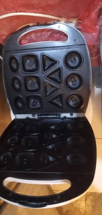 قلاية كهربائية • ستيل • أكثر من ٤ لتر