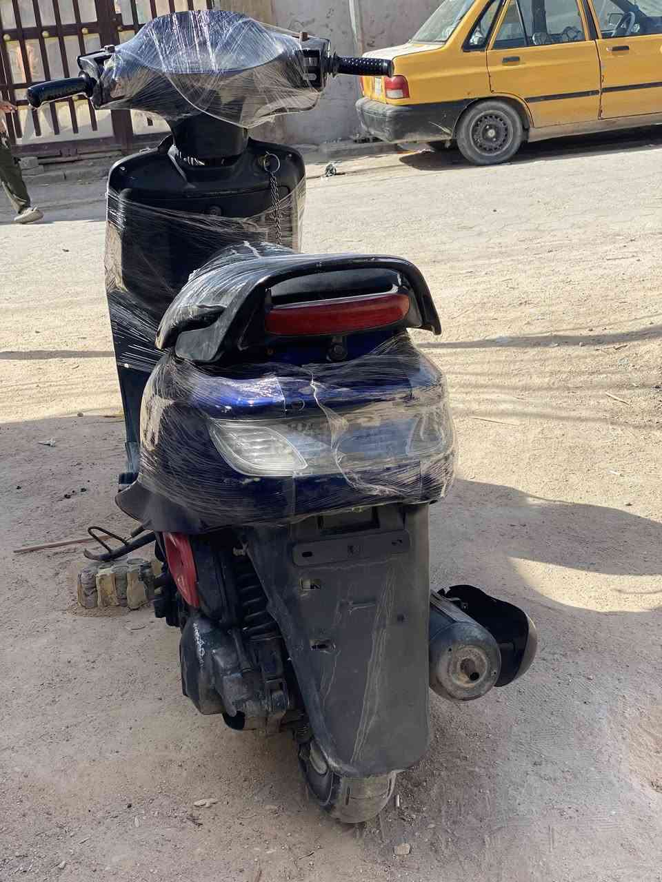 دراجة فراشة للبيع ما عايزة برغي مكاني نجف حي الجزيرة الدراجة نقرة سلف كل شيء مو عايشة السعر 450 وبيها مجال قليل راح أخلي رقم تلفوني اللي يحب يتصل علي.***********
