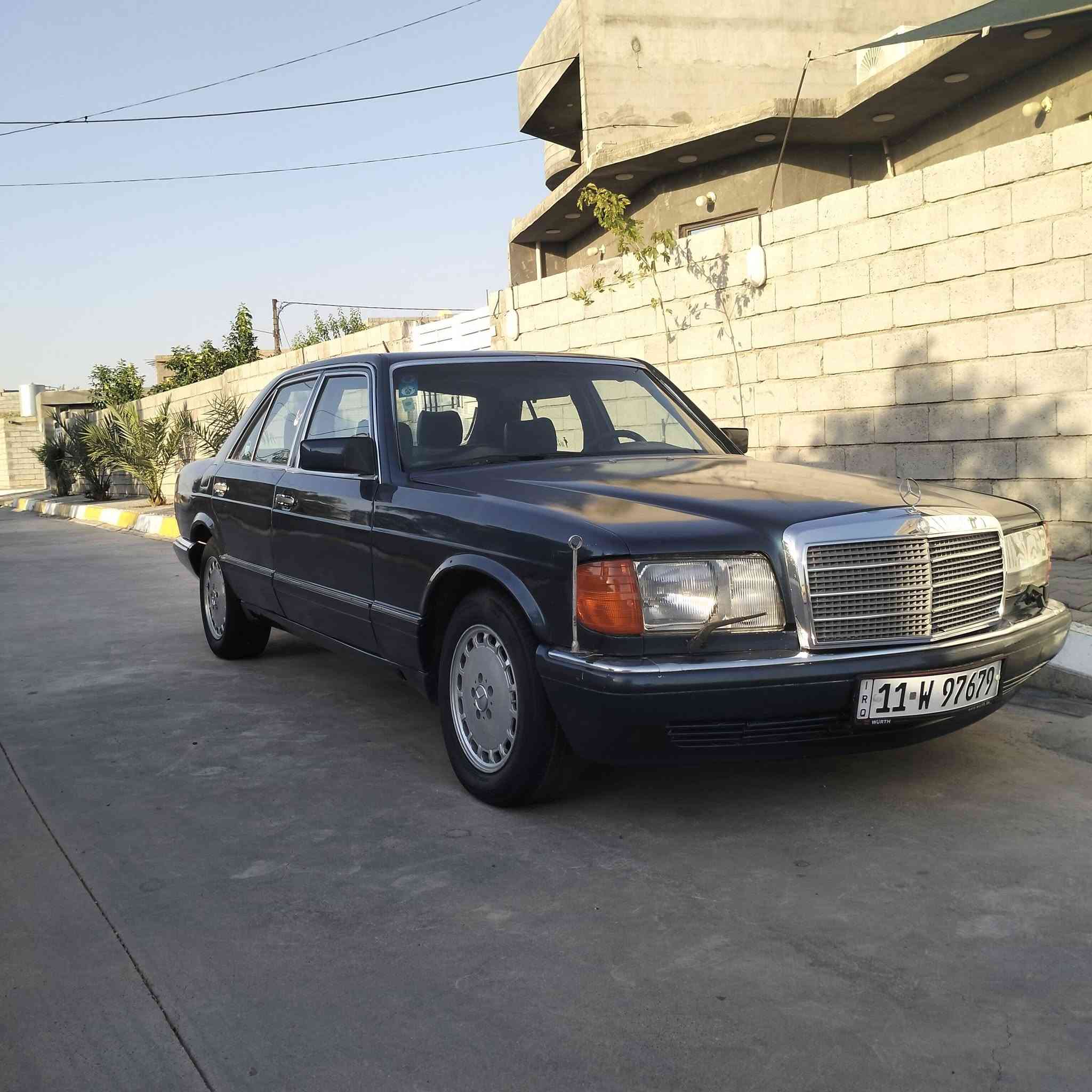 مارسدس رئاسي
موديل 1991
رقم بغداد دولي بأسمي
مكينه بطه 2500 لاصرف ولابخار
تبريد شغال 
مصبوغه عام للجماليه
مكانها ديالى ناحية السعدية 
السعر 45 
***********
