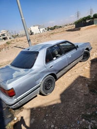 مازدا ٩٢٩ • ١٩٨٩ • اوتوماتيك