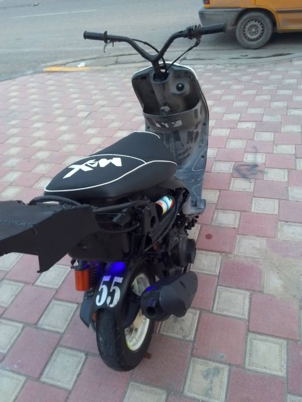 السلام عليكم دراجه ماكس منغولي مال لعب للبيع الدراجه حلوه ب325وبيه مجالل مكاني كربلاء الحولي 100بشبانات رقمي***********
