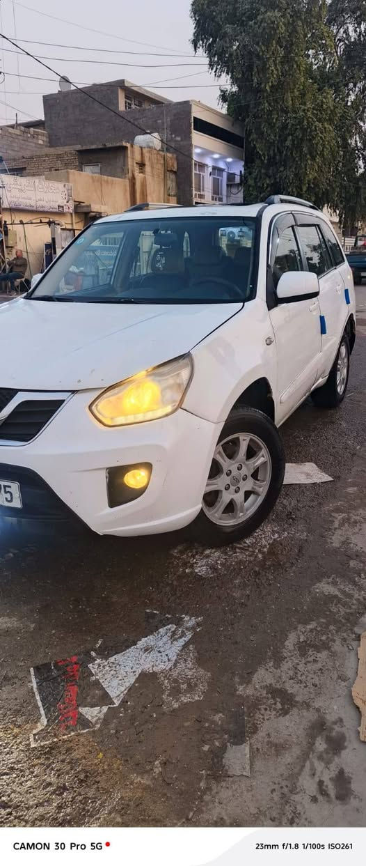 السلام عليكم
تيكو 2013 للبيع
كير ومكينةة مكفولات
صدر ٨٠ %
تبريدها امانة الله ثلج
بس صار بي عطل كهربائي الغازز بي وممنقص واي ليك مابي وديتها بدايته الشتة كالو شغلته كهربائي وماسويته
ينزل فلوس تصليحه من السعر
تدفه تشتغل
كهئربائياتها سليمه
تايراته نضاف
كشناته نضاف
دهن جديد
التيكو معروفه  مواصفاته.
فتحه
شاشه
تحكمات ستيرن
تدفه  كشنات
بلوجكتور
رقم بغداد بسمي السياره
سنويه جديده 
هزه جديده
رقم جديد
جامه جديده
بيها قطعتين صبغ فقط جاملغ امامي وجاملغ خلفي
مكانها بغداد البياع المواصلات
***********
سعرها 65 وبيها مجال
