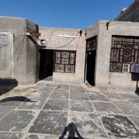 بيت للبيع • النهروان • ٣٢٠م