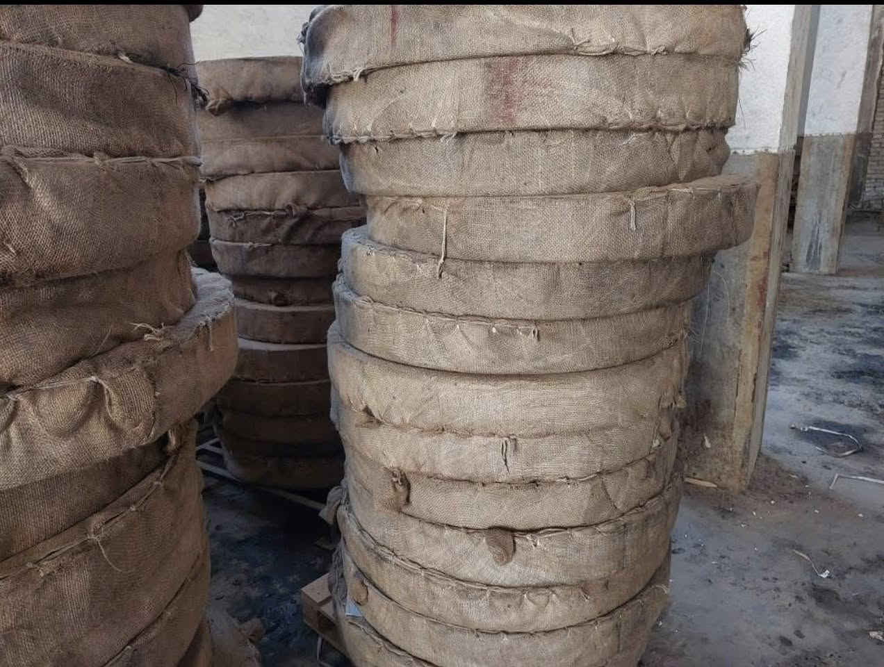 � عروض خاصة لفترة محدودة لهذا الشهر فقط 🔥
من الشركة الأولى في العراق 🇮🇶

🔹 شركة أبو غازي للتجارة العامة 🔹
للاستيراد والتجهيز المباشر لكافة الأدوات الاحتياطية لمعامل:

🏗️ الكونكريت (الجاف والرطب)
🛣️ الأسفلت
🧱 البلوك
⚙️ الكسارات

📦 المتوفر لدينا:
✔️ قوايش ناقل المواد
✔️ كيربوكسات البراين
✔️ كيربوكس القوايش
✔️ بوايات السمنت بجميع القياسات
✔️ هزازات المواد كافة الموديلات
✔️ براينات الإسمنت جميع الأنواع
✔️ جكات الهواء ومستلزماتها
✔️ رولات القياس بجميع الأحجام
✔️ فلاتر سايلو الإسمنت
✔️ خلايا وزن كورية أصلية
✔️ شاشات المواد
✔️ عدادات ماء (ميكانيكي وإلكتروني)

🛡️ ضمان حقيقي لمدة 3 سنوات
🚚 توصيل إلى جميع محافظات العراق

📍 الموقع: بغداد – باب الشيخ
📞 ***********
📞 ***********
📞 ***********
📞 ***********
التوصيل الى باب معملك او شركتك مجاني
