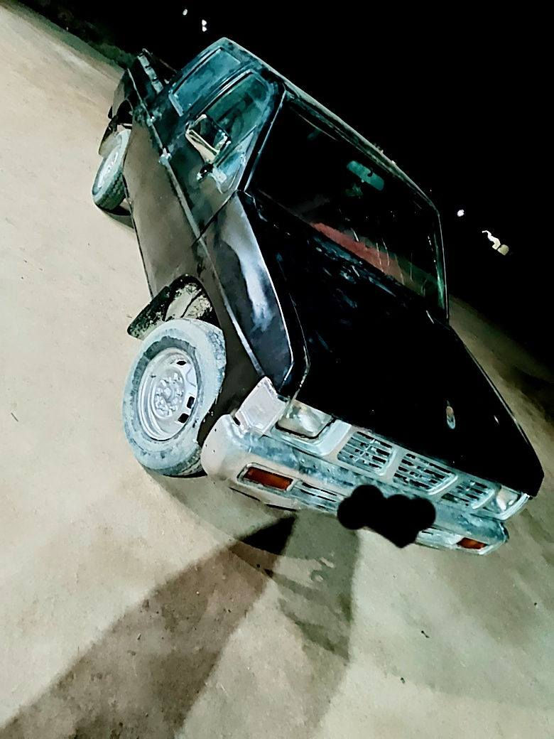 السلام عليكم 
#نيسان_للبيع
نيسان للبيع موديل 1993
كير وحداديه نضيفه 
تخم تاير جديد
رقم صدامي بغداد مسول عن  المداور 
السعر 28 وبيه مجال للطيبين حق الجيه
عنوان السماوه _ قضاء السوير
الرقم /***********
