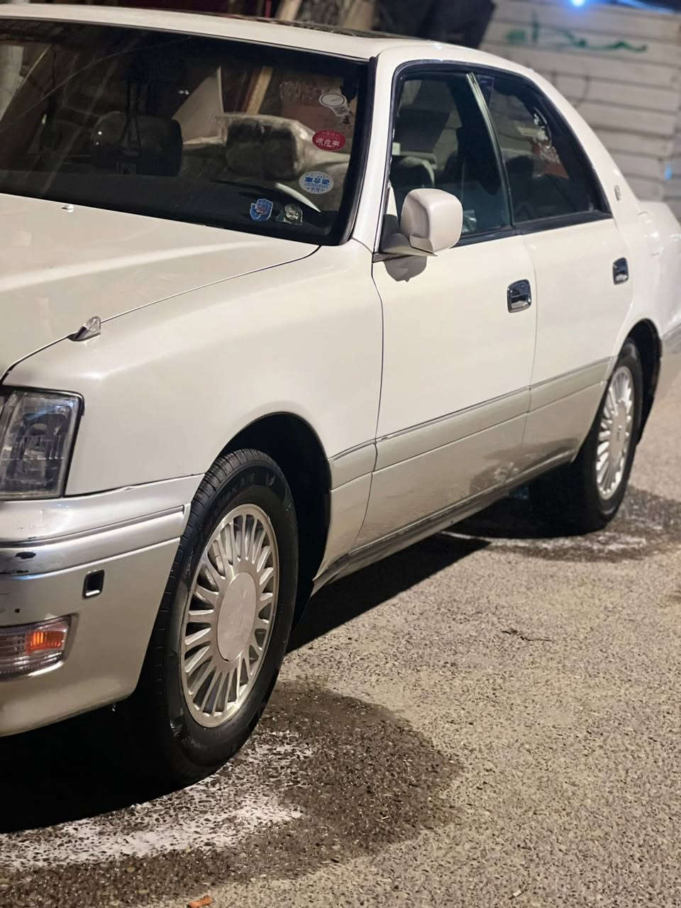 السلام عليكم سياره راس الثور موديل 2000سياره خير من الله كلشي ماينقص منها حداديه تخم تاير مكينه تبريد كير كله شغال سياره جاهزه من كلشي رقم تميم صدامي محافظه كركوك السعر 65بيها مجال مكان السياره بصره***********
