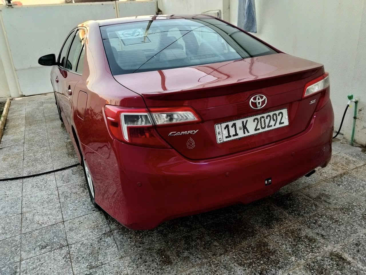 سلام عليكم ورحمة الله وبركاته
للبيع كامري موديل 2013 سنويه جديده بأسمي وهزه جديده 
السياره تحكم ستيرن شاشه بلاد شفتات ستيرن
مواصفات SE
حادث امريكا  جاملغ امامي وصبغ مكانات جراد بدون معجون بدون بارد بدون شخوط السياره على ايدي وهاي الصور جديده مو قبل سنه او شي هذا وضع السياره حاليا 
واي واحد يحب يتصل ويستفسر احجيله كولشي قبل لا يتعنه ويجي ....
سعرها مناسب معروضه ب 117 وبيها مجال قليل لان السياره جاهزه من كولشي 
مع احترامي للجميع ...
***********
***********
