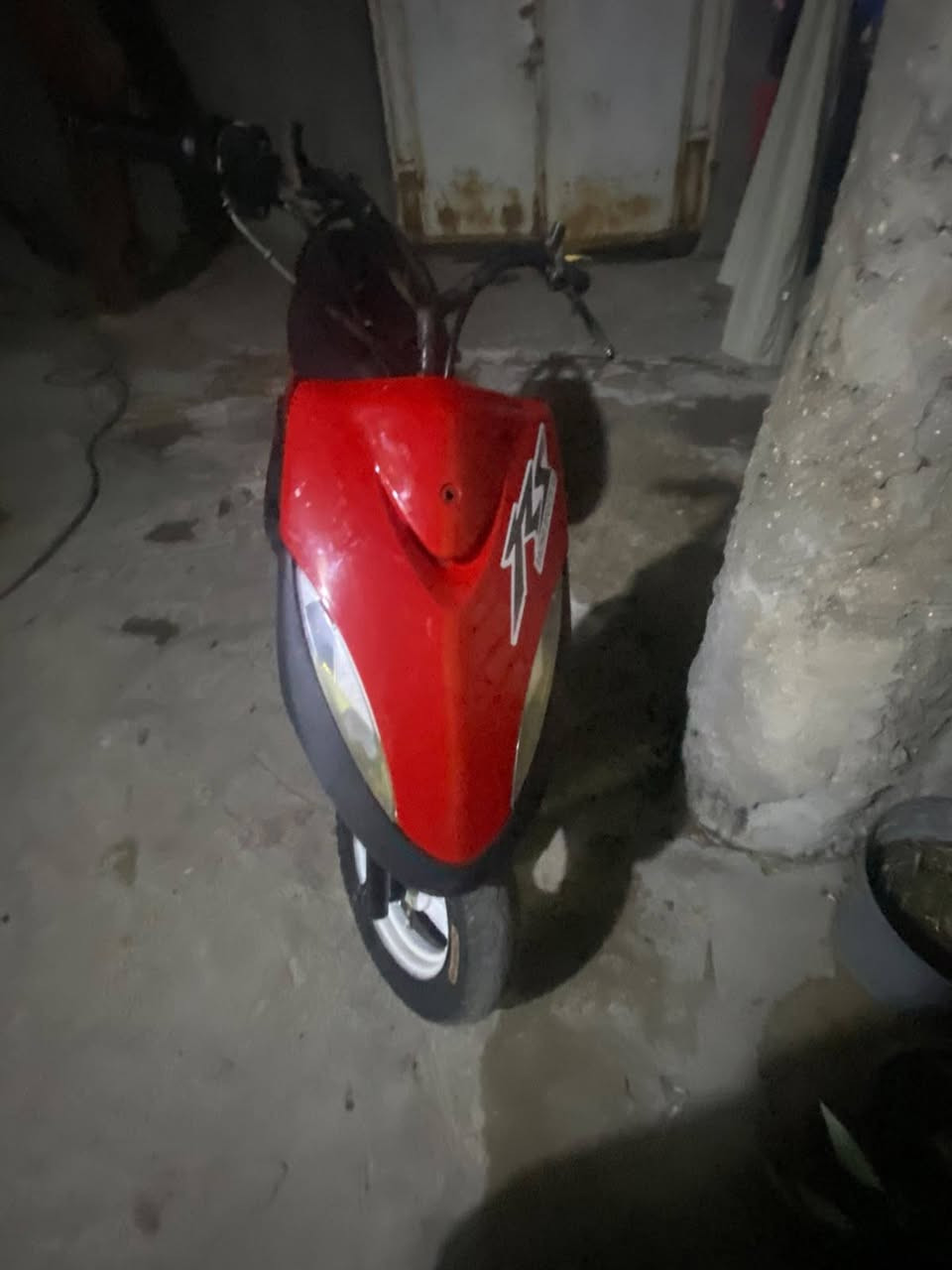 ماكس مال لعب اشتريته قبل شهر مكينه ٥٥ رياضيه صانصنه رياضيه RZ نحلة كلجات رياضيه دراجه كامله من كل نواحي بيه نقوصات ما تكلف 25الف كفرات بيه بلادي دراجه شلعه و معدل خير من الله سعر 275 بيه مجال حك جيه  و مو شراي لا يتعبني رقم هاتف واتساب ***********

