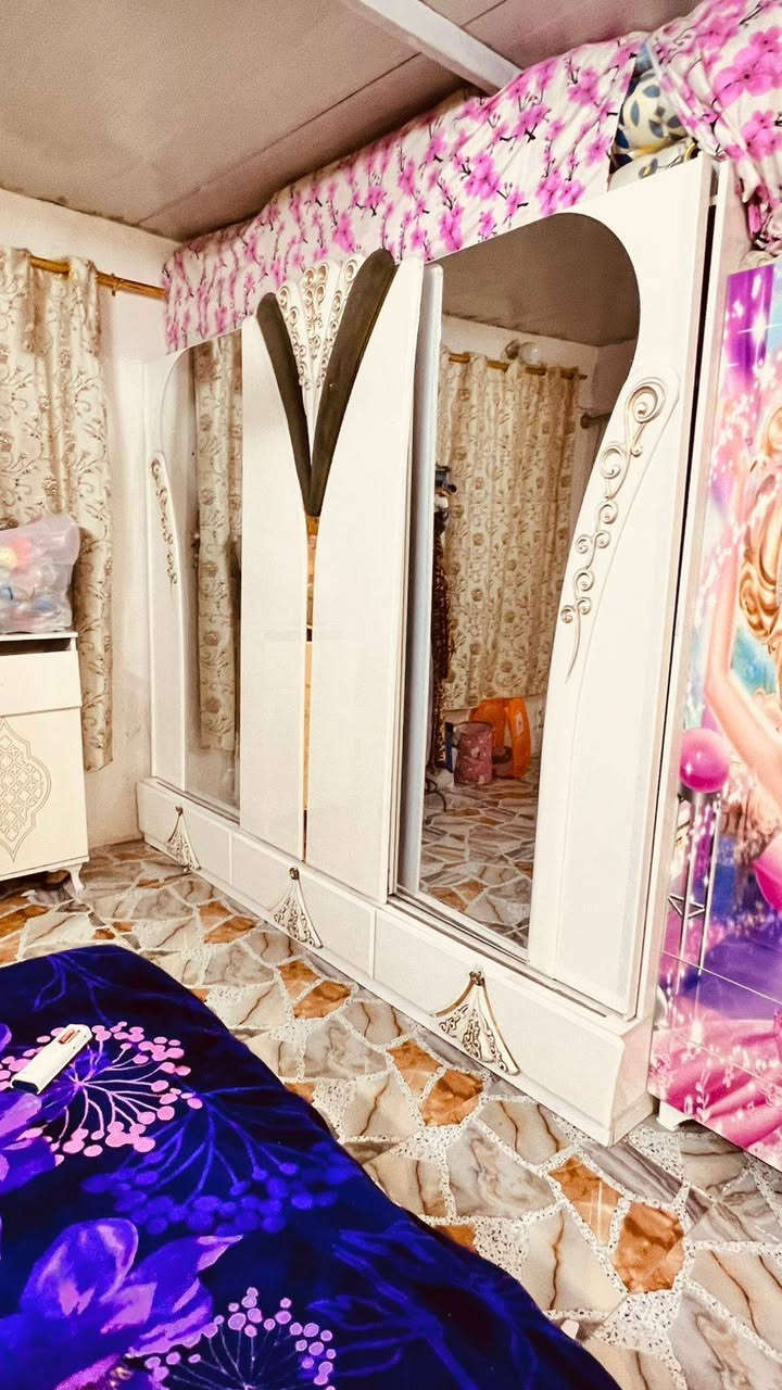 غرفه نوم اخت جديده للبيع سعرها ٤٥٠ وبيها مجال مكان الحسينيه ستفسار على خاص


**إذا كنت صاحب هذا الإعلان وتريد حذفه لأي سبب، رجاءا أرسل رسالة إلى الدعم الفني**