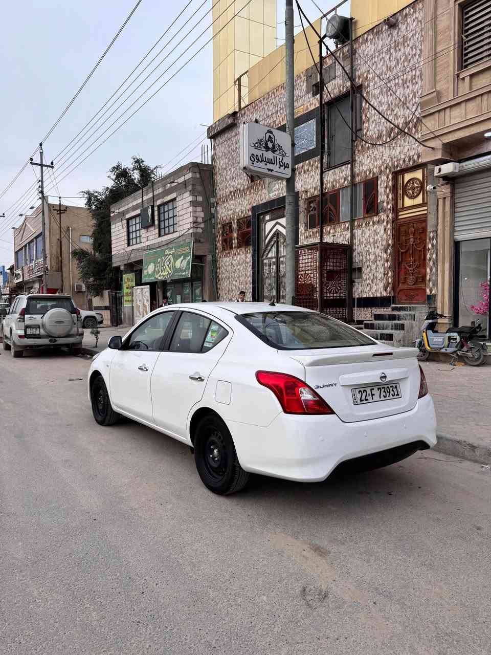 نيسان سني هندي 2022 كفاله عامه عدا خدش بسيط موضح بالصور 
ماشيه 80 
السعر 119 بيها مجال بسيط 
مكاني بصرة
للاستفسار 
*********** الزبير, البصرة
