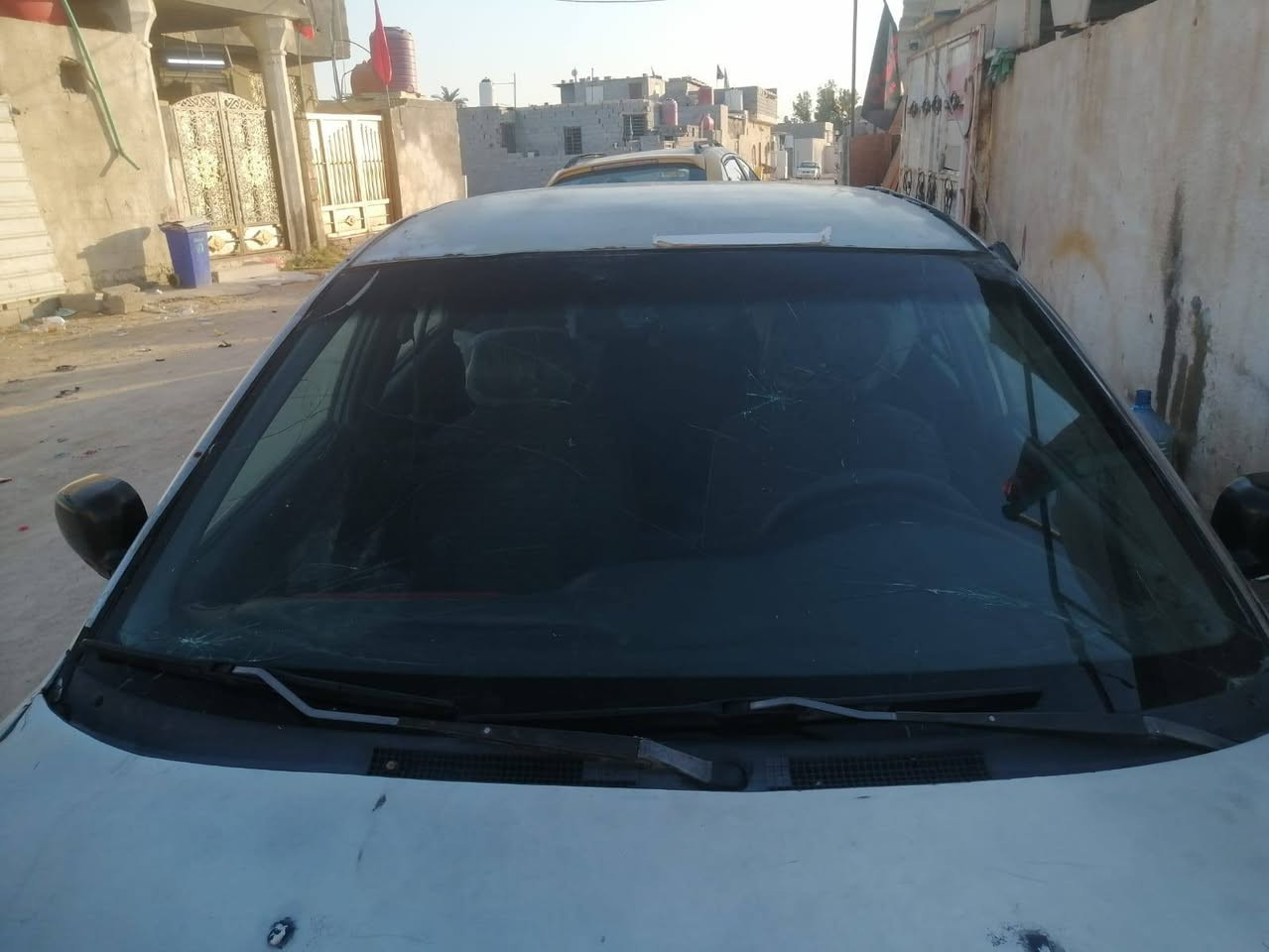 سلام وعليكم .. سياره مستو بوشي ميراج موديل 2000 سياره مكينه وكير كفاله سياره كاطعه ناريه  تبريد شغال لسعر ب22وبيها مجال   مكلف للنشر ..لعنوان بصره الجزيره 
للاستفسار ع الرقم 
***********
