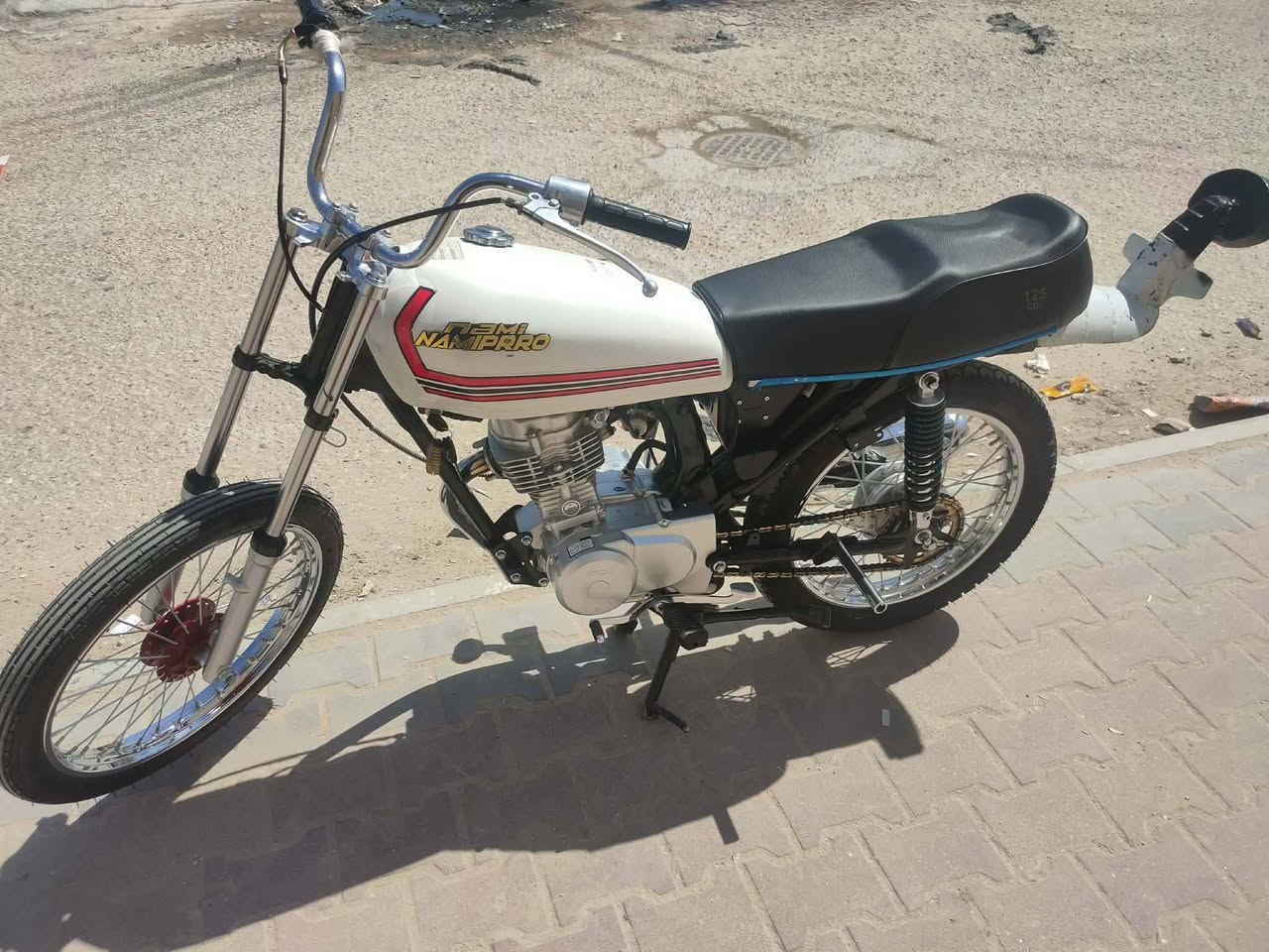 سلام عليكم دراجه شاصي نامه مديل 26 اوراق سكنر مدفوع كمركهه صارلهه أقل شهر تعمرت  من نوفل كله شلامجه اصلي  مناقصه شي السعر خاص او اتصال مكاني سماوه *********** واتساب
