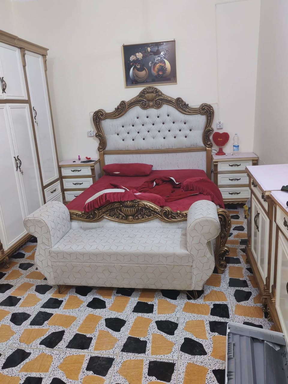 لبيع غرفه نوم جديده مستخدم قليل... السعر خاص.. او... وات ساب ***********... دوانيه غماس
