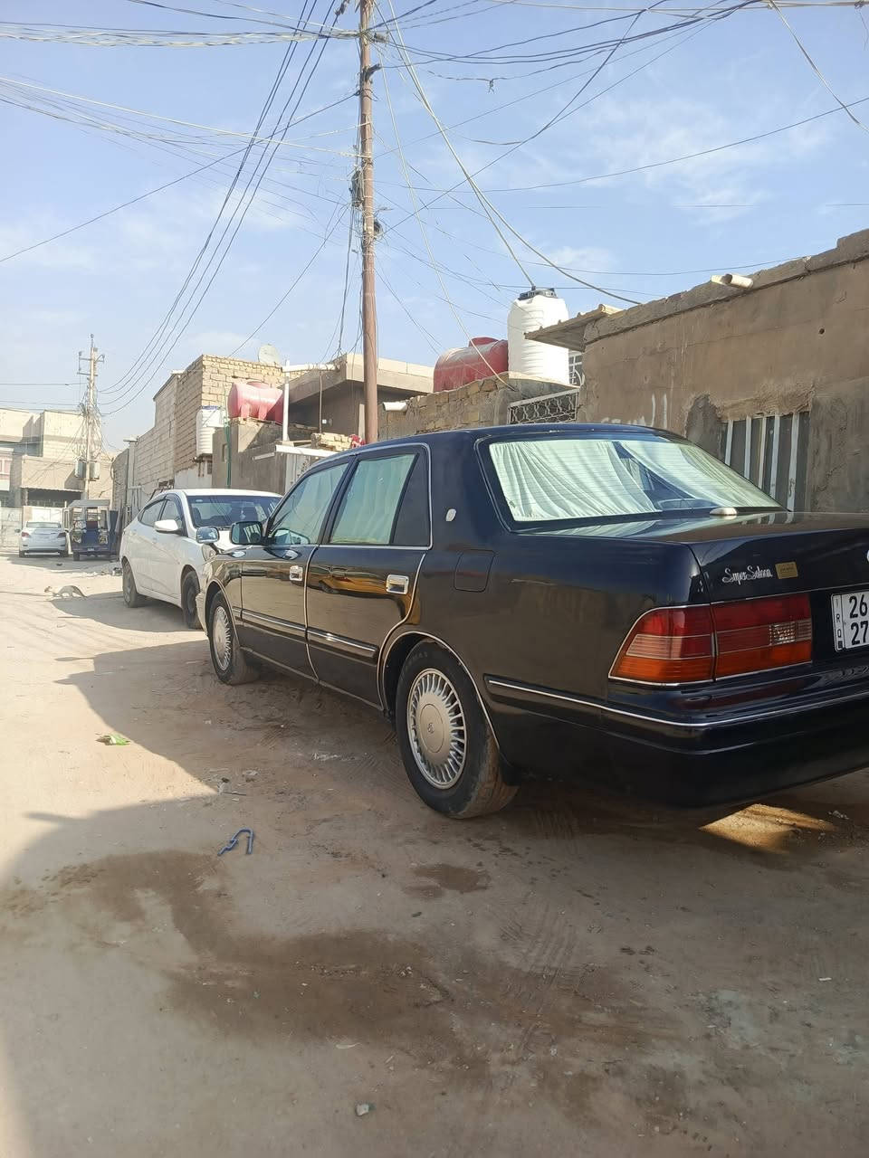 السلام عليكم... راس الثور تكم للبيع مديل 98 ودشبول 2000 السياره مكفوله كفاله عامه محرك 3000فيشه وبطل لاتنقيص ولاتبخير.. ومكفوله من كل عيب شرعي. غرفتها حلوه ونظيفه. ورقم انكليزي مداور شوكت متريد.. المكان ((نجف))«حي الجمعيه»  السعر ((87)) وبيها مجال. الشراي يتصل... (‏‪***********‬‏)
